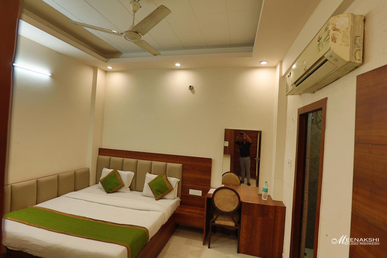 Hotel Haridev Roorkee Exterior foto